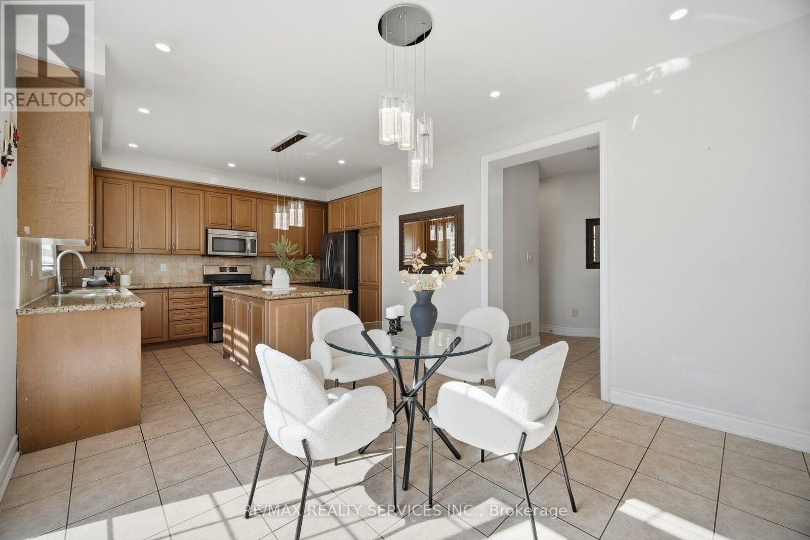 68 Southlake Boulevard, Brampton, Ontario  L6V 4P1 - Photo 15 - W13776182