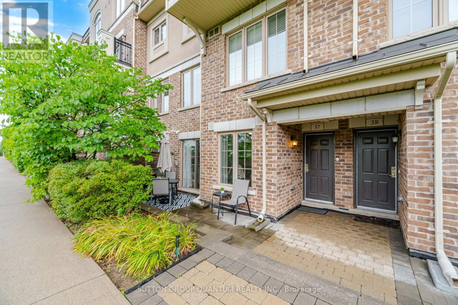 37 - 2441 GREENWICH DRIVE, Oakville, Ontario