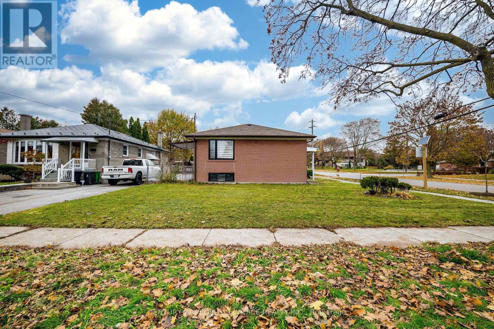 Bsmt - 89 Thistle Down Boulevard, Toronto, Ontario  M9V 1J3 - Photo 6 - W13776222