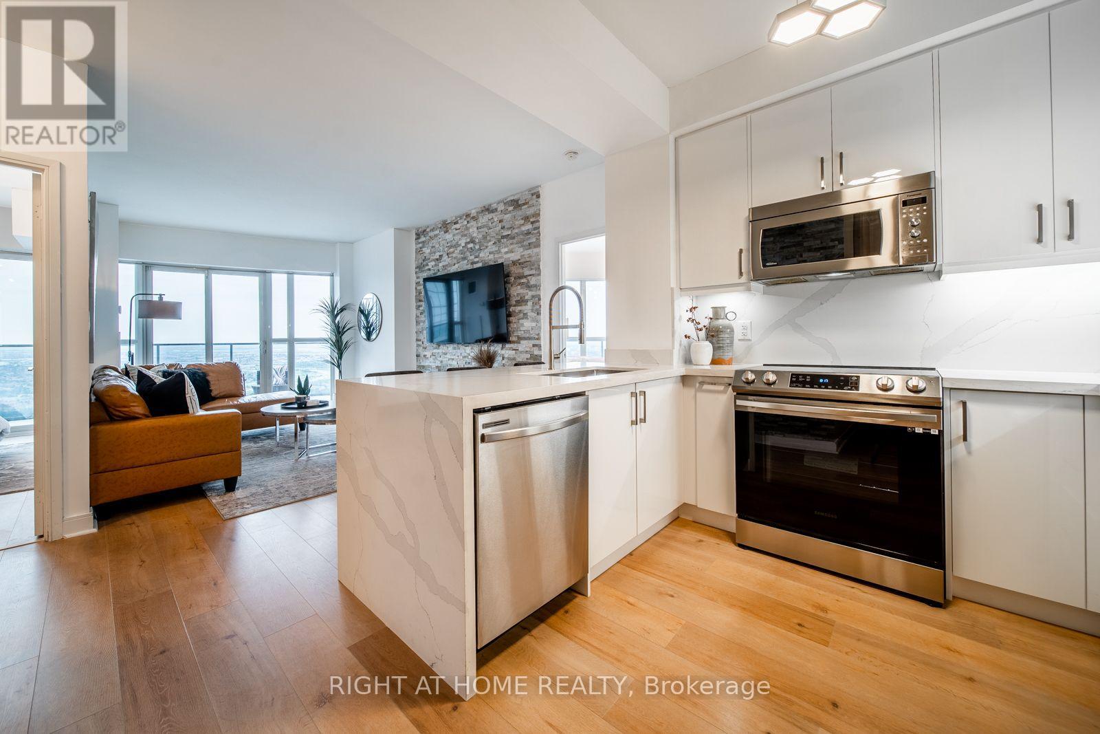 5207 - 60 ABSOLUTE AVENUE, Mississauga, Ontario