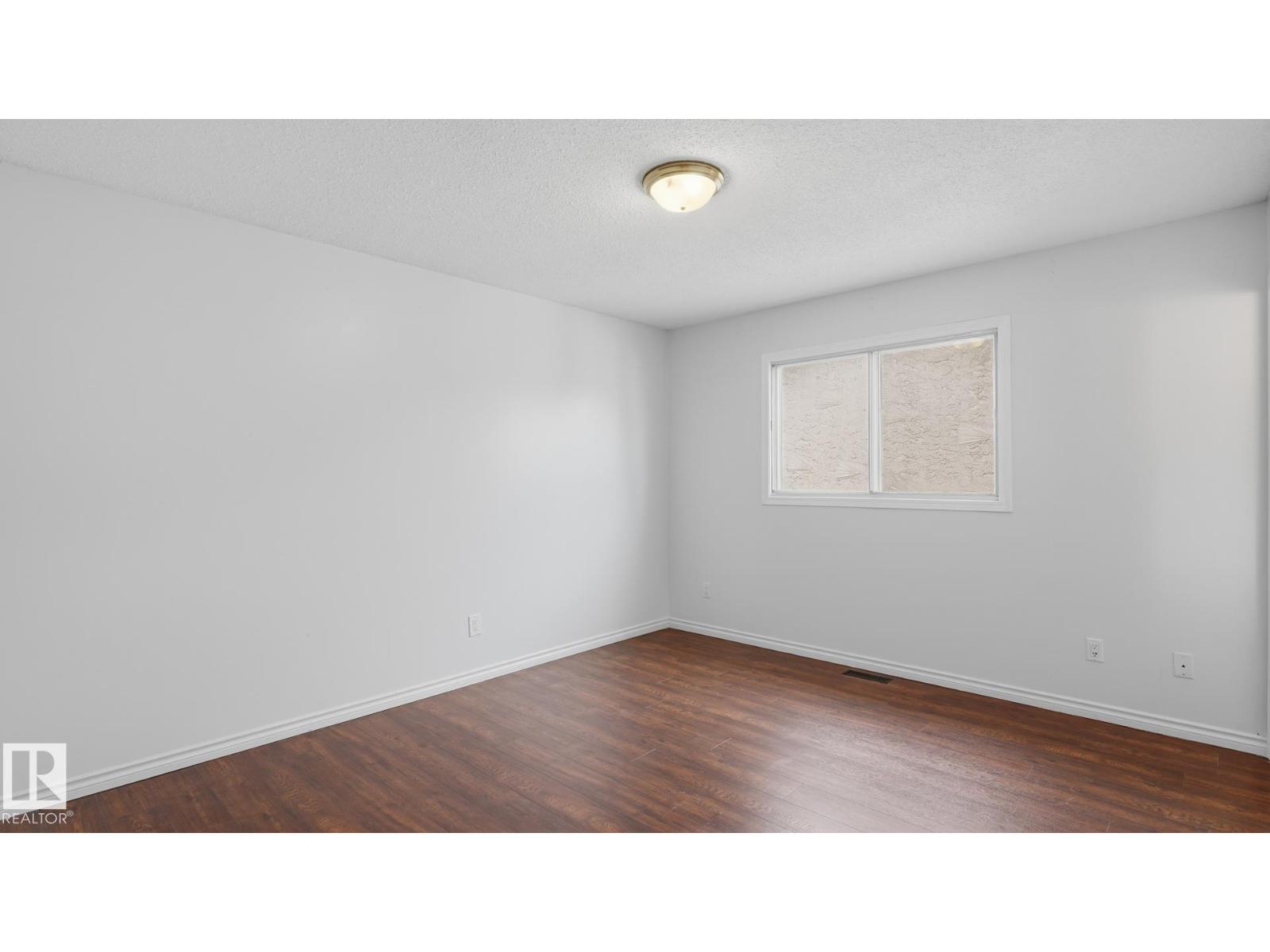 12208 146 Av NW, Edmonton, Alberta  T5X 4X6 - Photo 11 - E4508199