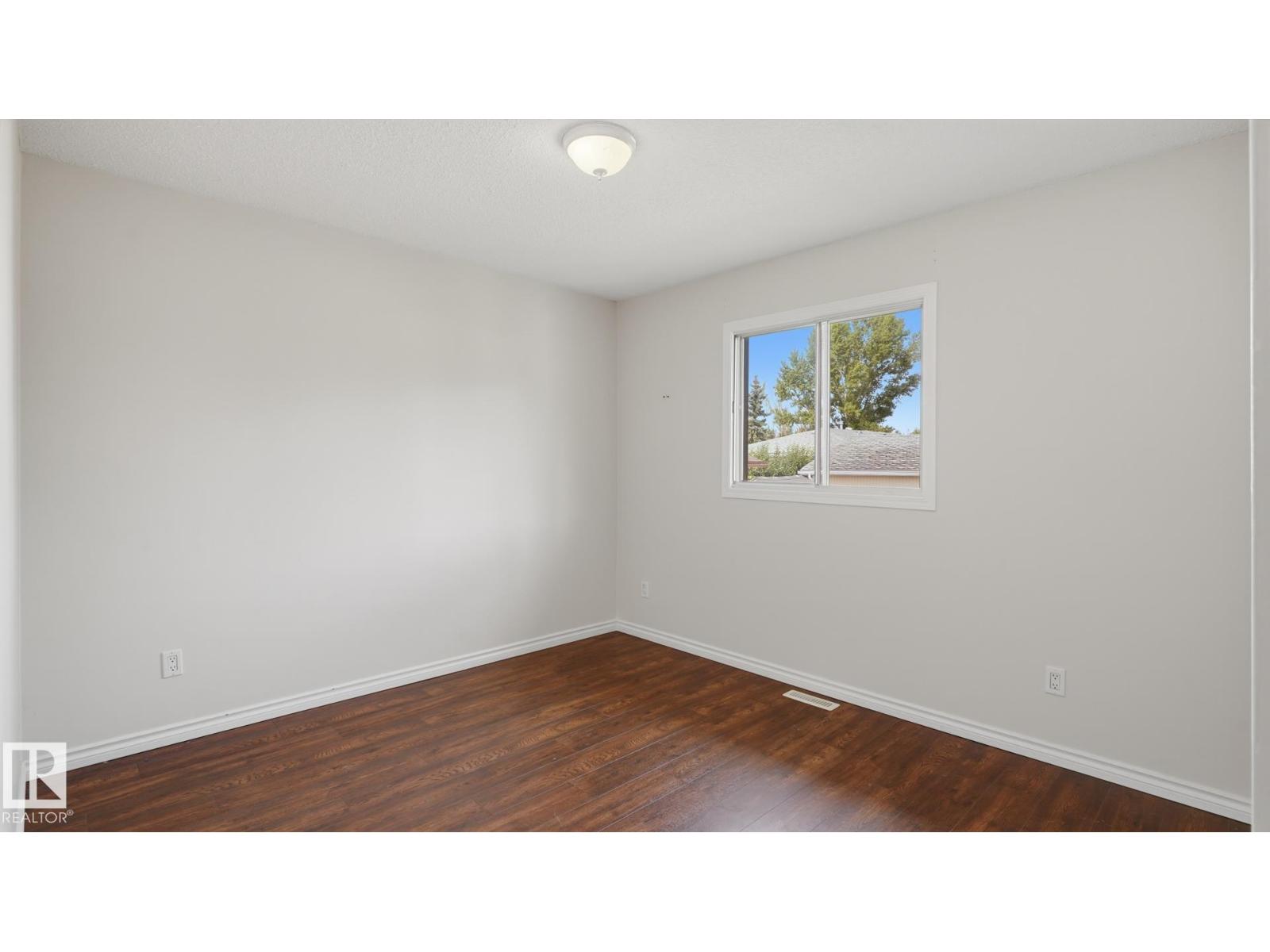 12208 146 Av NW, Edmonton, Alberta  T5X 4X6 - Photo 17 - E4508199