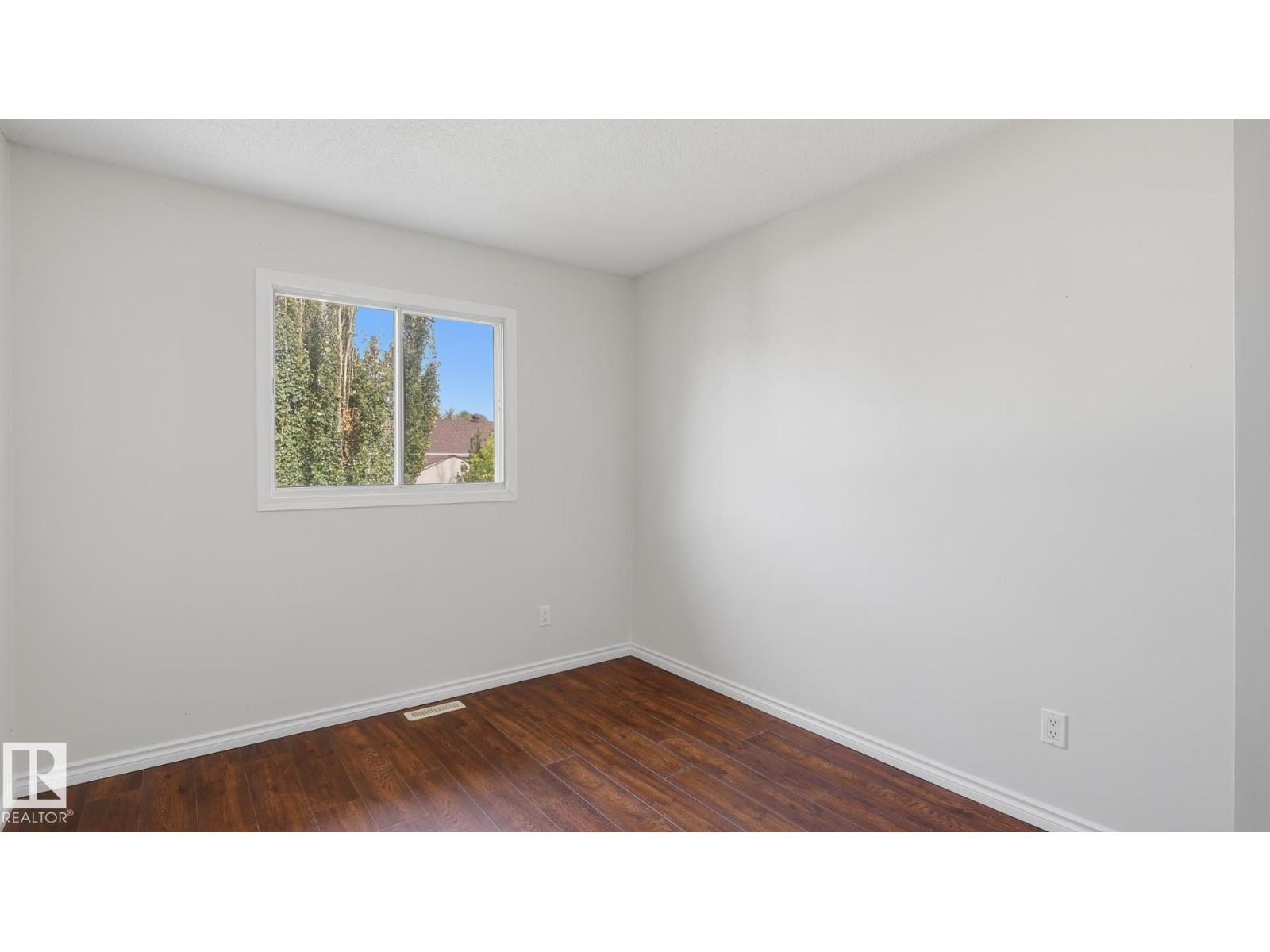 12208 146 Av NW, Edmonton, Alberta  T5X 4X6 - Photo 10 - E4508199