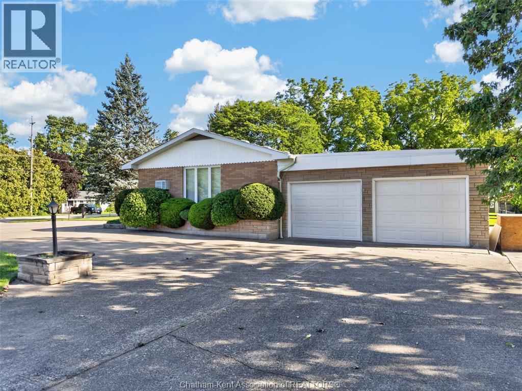 107 Indian Creek Road East, Chatham, Ontario  N7M 5J6 - Photo 2 - 26022251