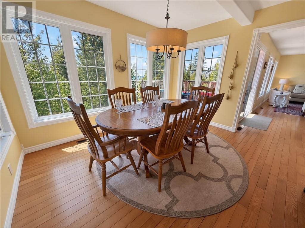 619 Lake Huron Drive, Spring  Bay, Ontario  P0P 2B0 - Photo 13 - 2127018