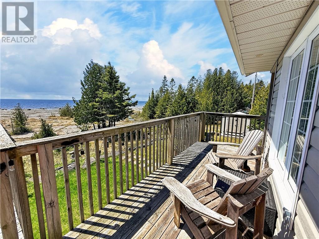619 Lake Huron Drive, Spring  Bay, Ontario  P0P 2B0 - Photo 37 - 2127018