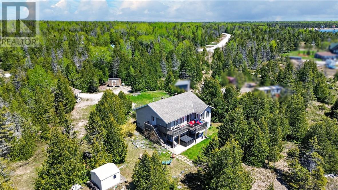 619 Lake Huron Drive, Spring  Bay, Ontario  P0P 2B0 - Photo 54 - 2127018