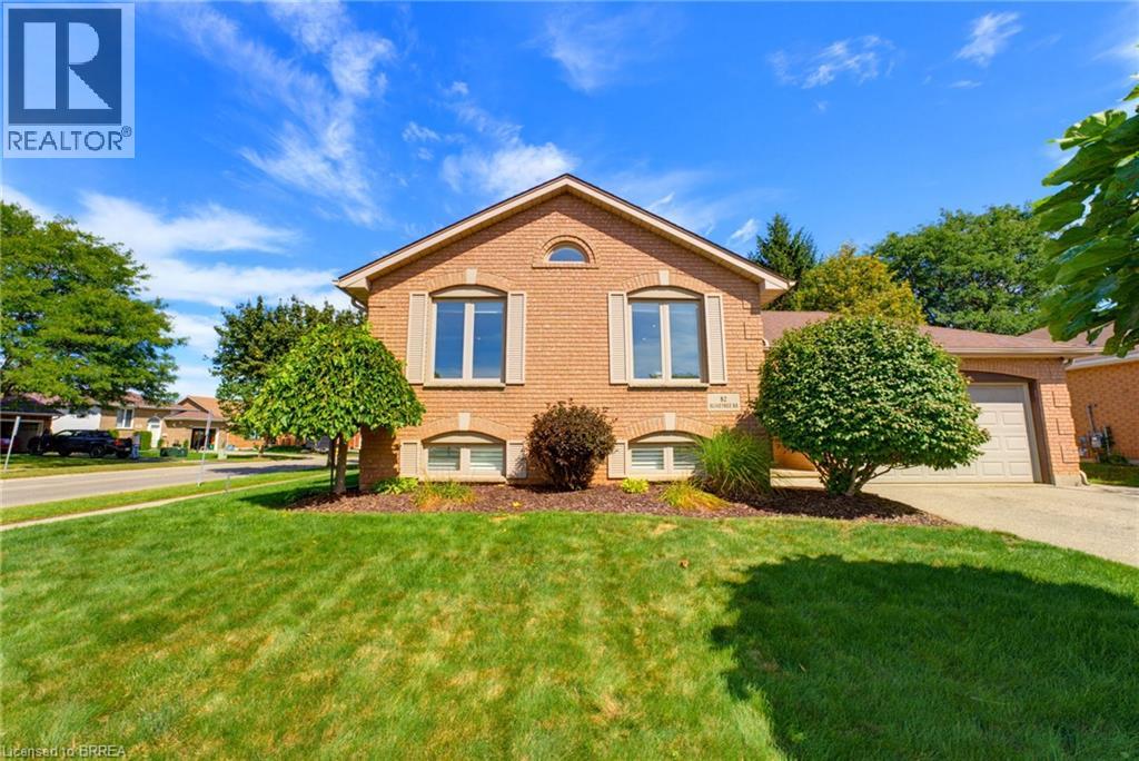 82 Olivetree Road, Brantford, Ontario  N3R 7W6 - Photo 3 - 40861491