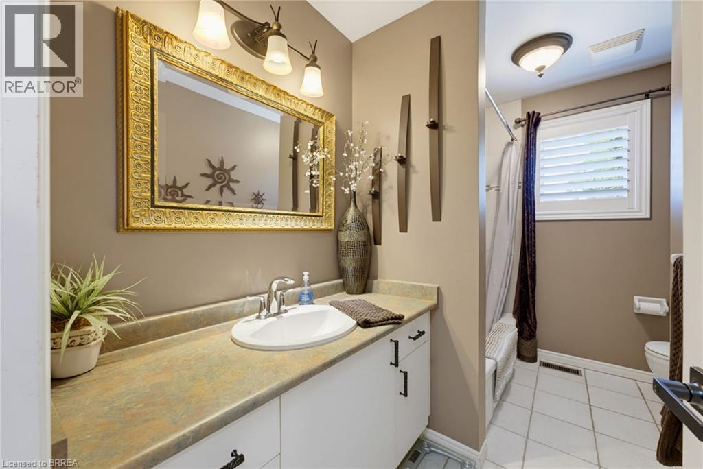 82 Olivetree Road, Brantford, Ontario  N3R 7W6 - Photo 20 - 40861491