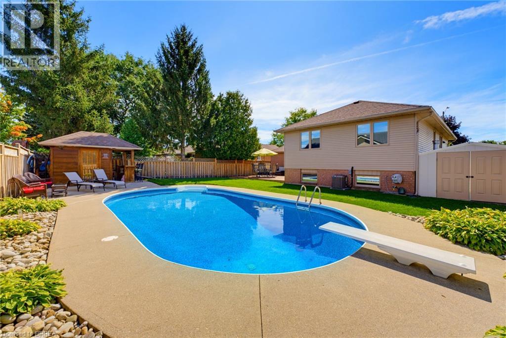 82 Olivetree Road, Brantford, Ontario  N3R 7W6 - Photo 34 - 40861491