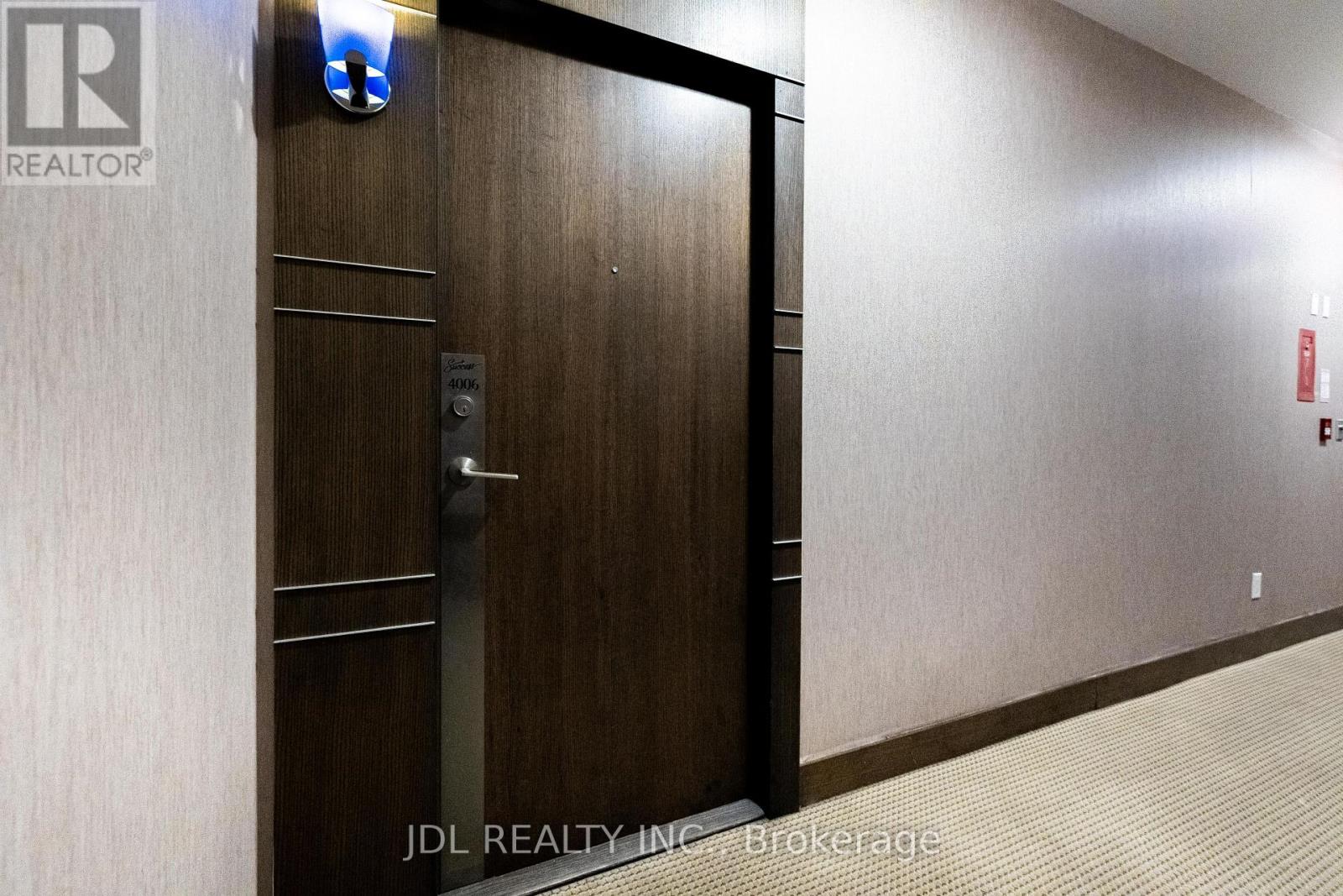 4006 - 16 Harbour Street, Toronto, Ontario M5J 2Z7 - Photo 9 - C13776266