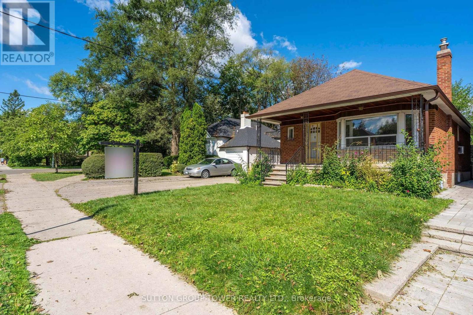 58 Shelborne Avenue, Toronto, Ontario  M5N 1Z1 - Photo 1 - C13776286
