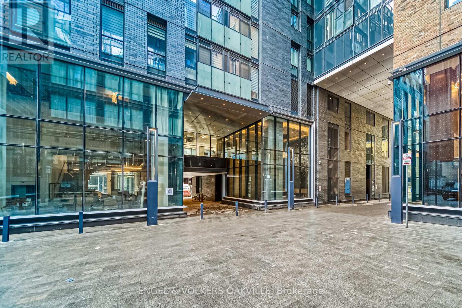 2602 - 115 Blue Jays Way, Toronto, Ontario M5V 0N4 - Photo 2 - C13776296