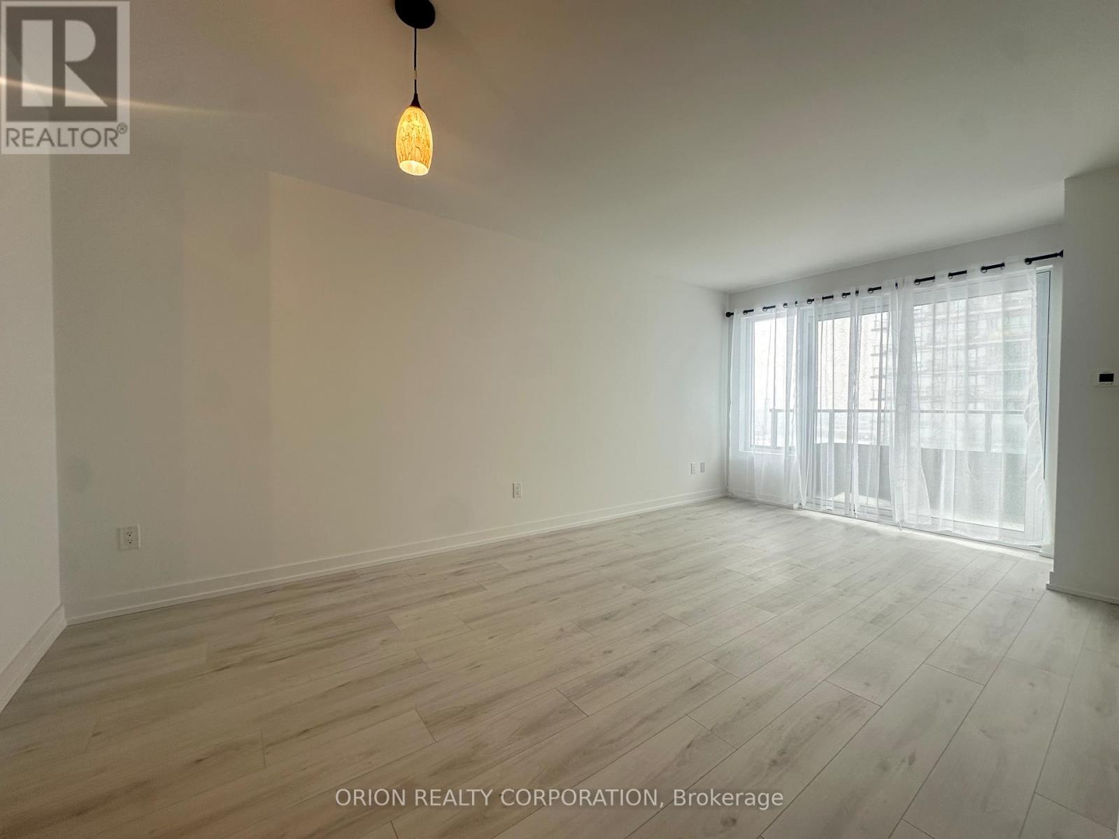 1606 - 1435 Celebration Drive, Pickering, Ontario  L1W 0C4 - Photo 11 - E13776342