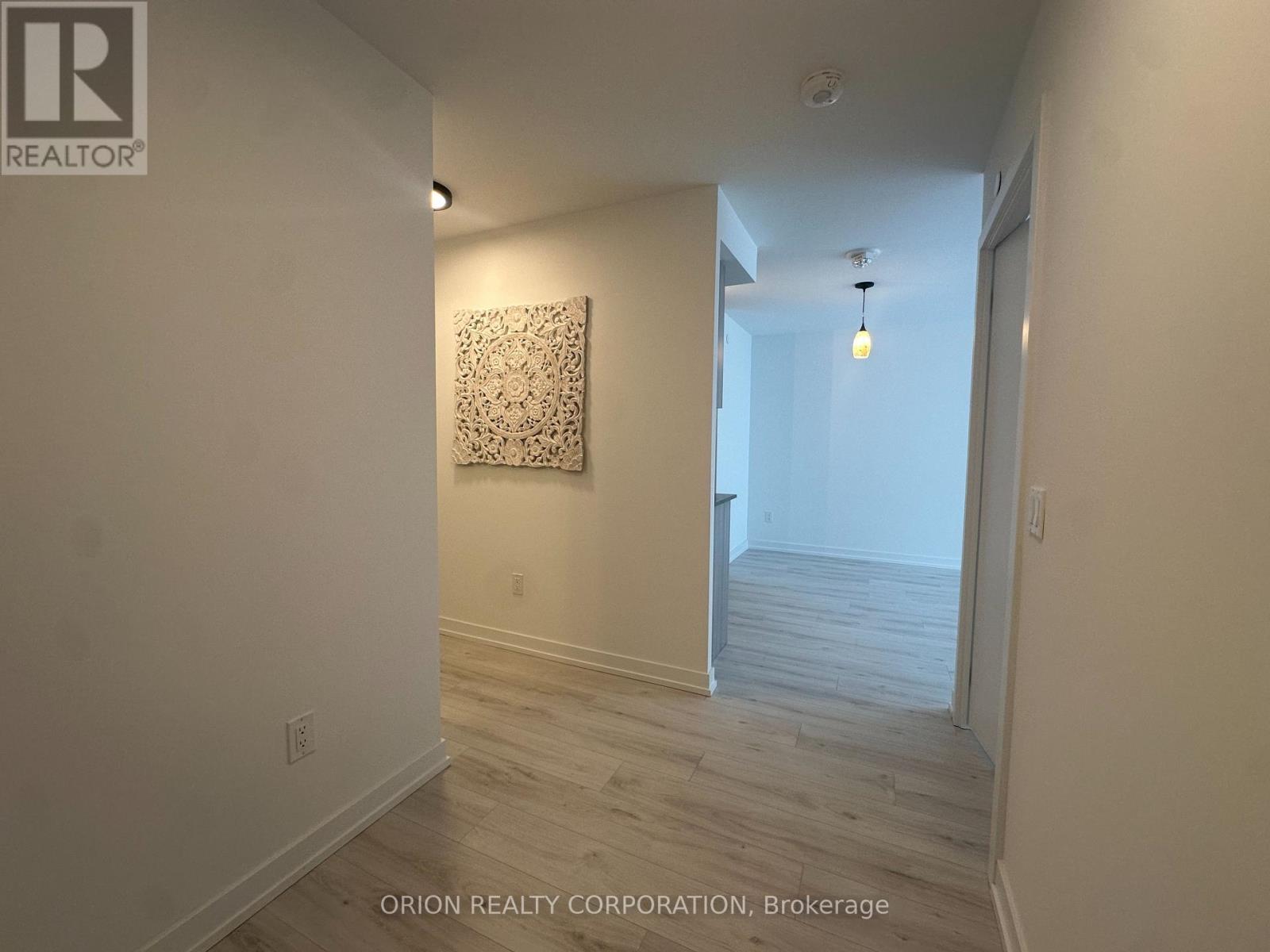 1606 - 1435 Celebration Drive, Pickering, Ontario  L1W 0C4 - Photo 14 - E13776342