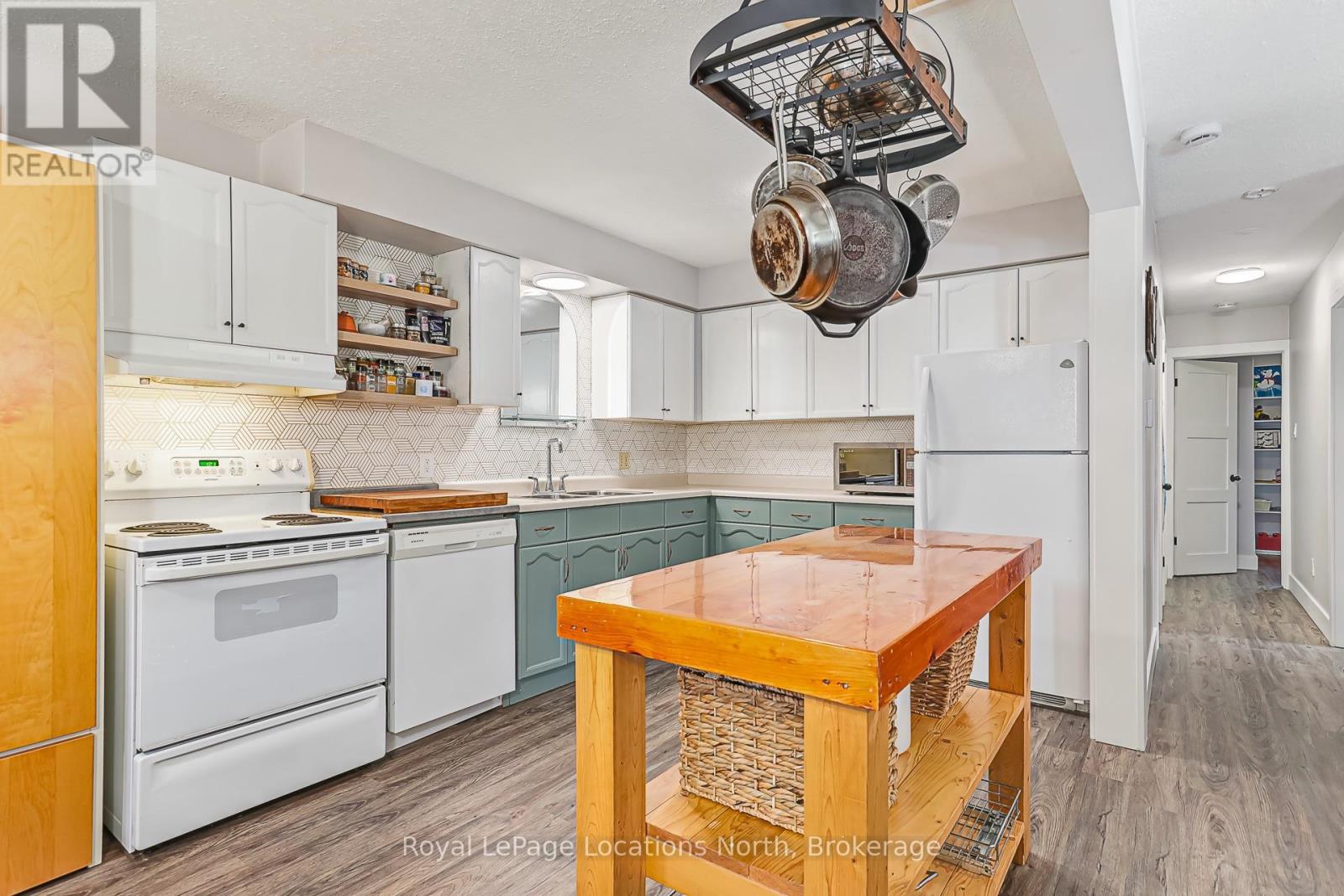 47 Courtice Crescent, Collingwood, Ontario  L9Y 4N7 - Photo 4 - S13776254