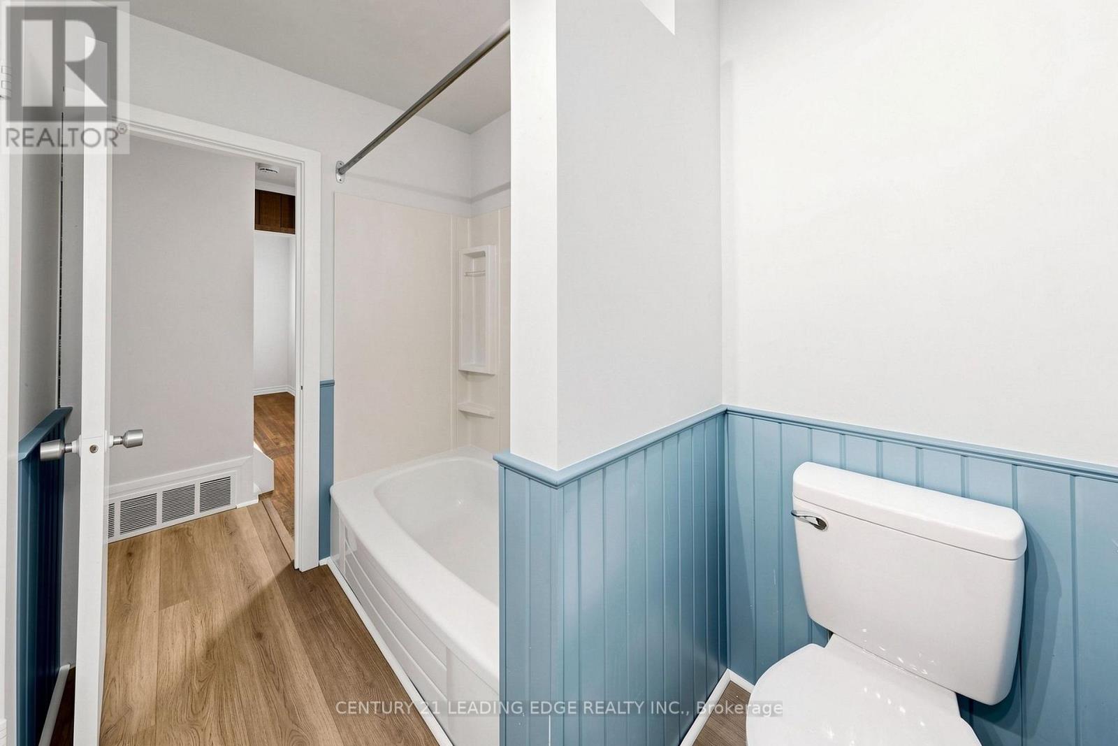 4 Rougecrest Drive, Markham, Ontario  L3P 3B6 - Photo 41 - N13776268