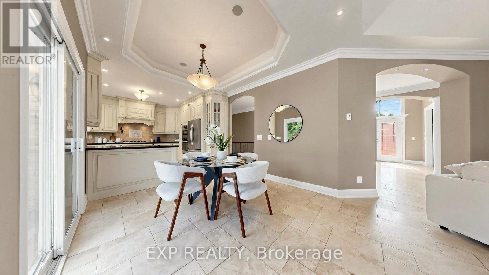 36 Maplehyrn Avenue, East Gwillimbury, Ontario L0G 1V0 - Photo 14 - N13776354