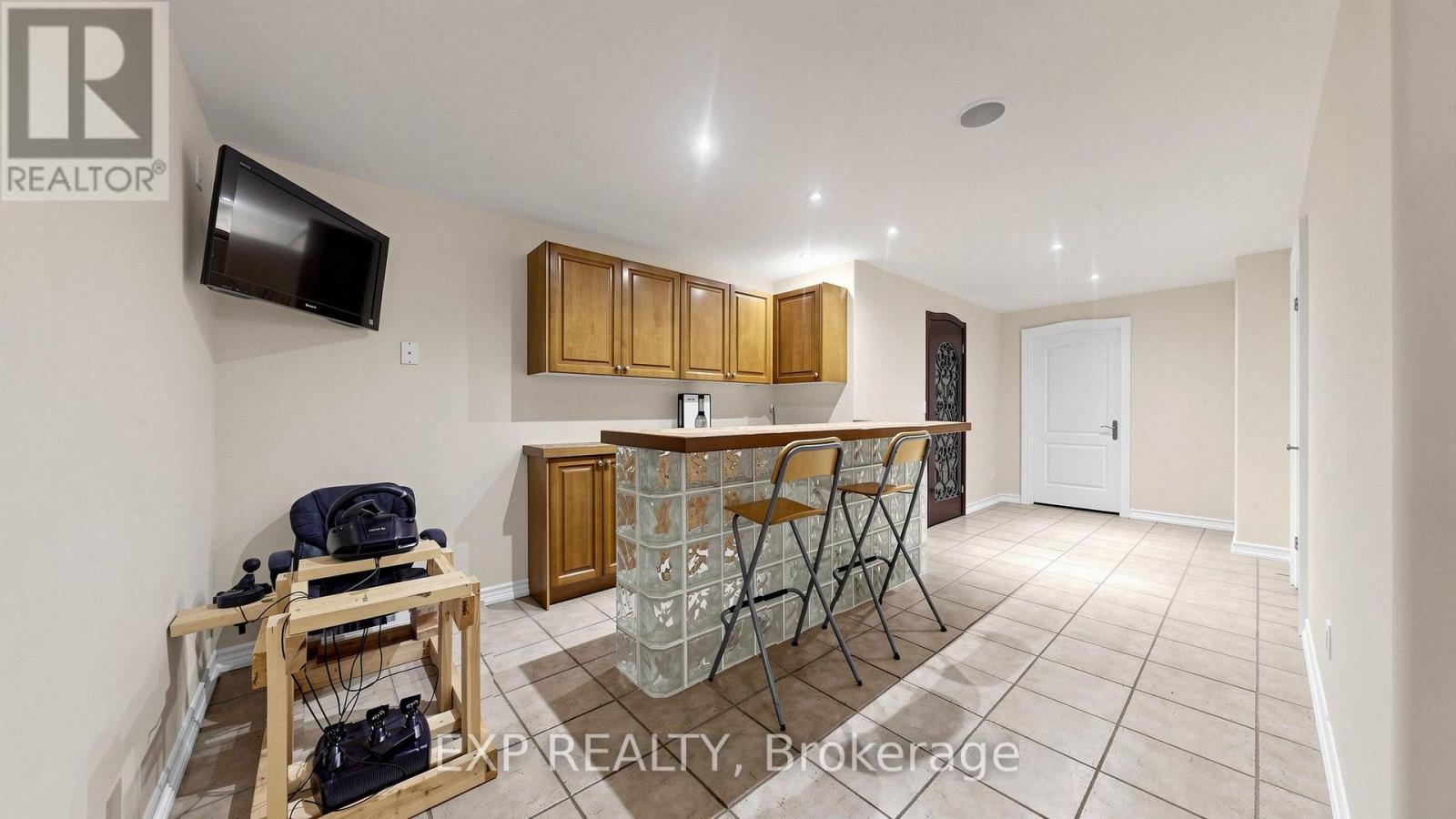 36 Maplehyrn Avenue, East Gwillimbury, Ontario L0G 1V0 - Photo 39 - N13776354