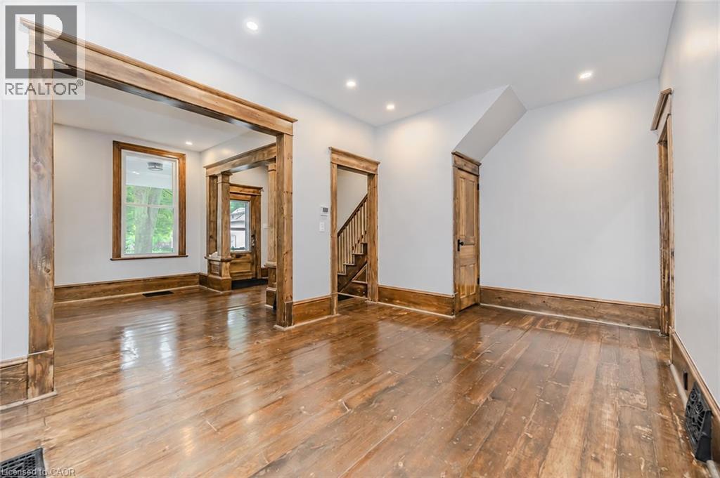 18 Oak Street Unit# 1/2, Cambridge, Ontario  N1R 4K6 - Photo 4 - 40862789