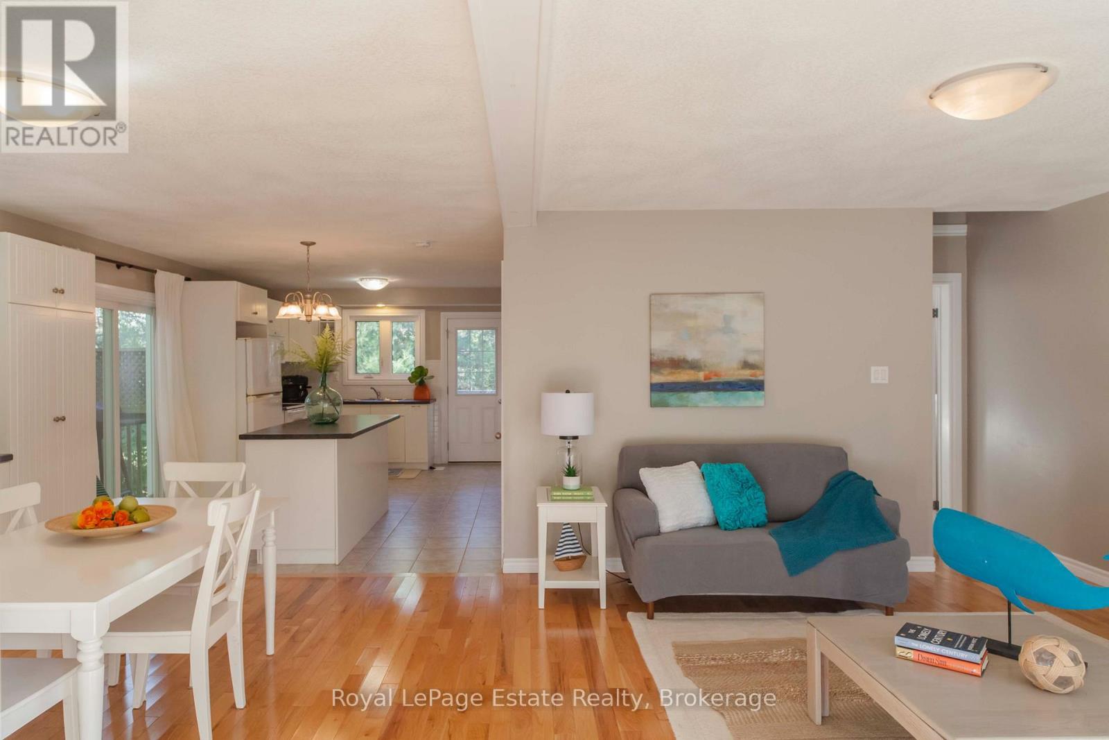 635 Sixth Street N, South Bruce Peninsula, Ontario  N0H 2G0 - Photo 10 - X13776328