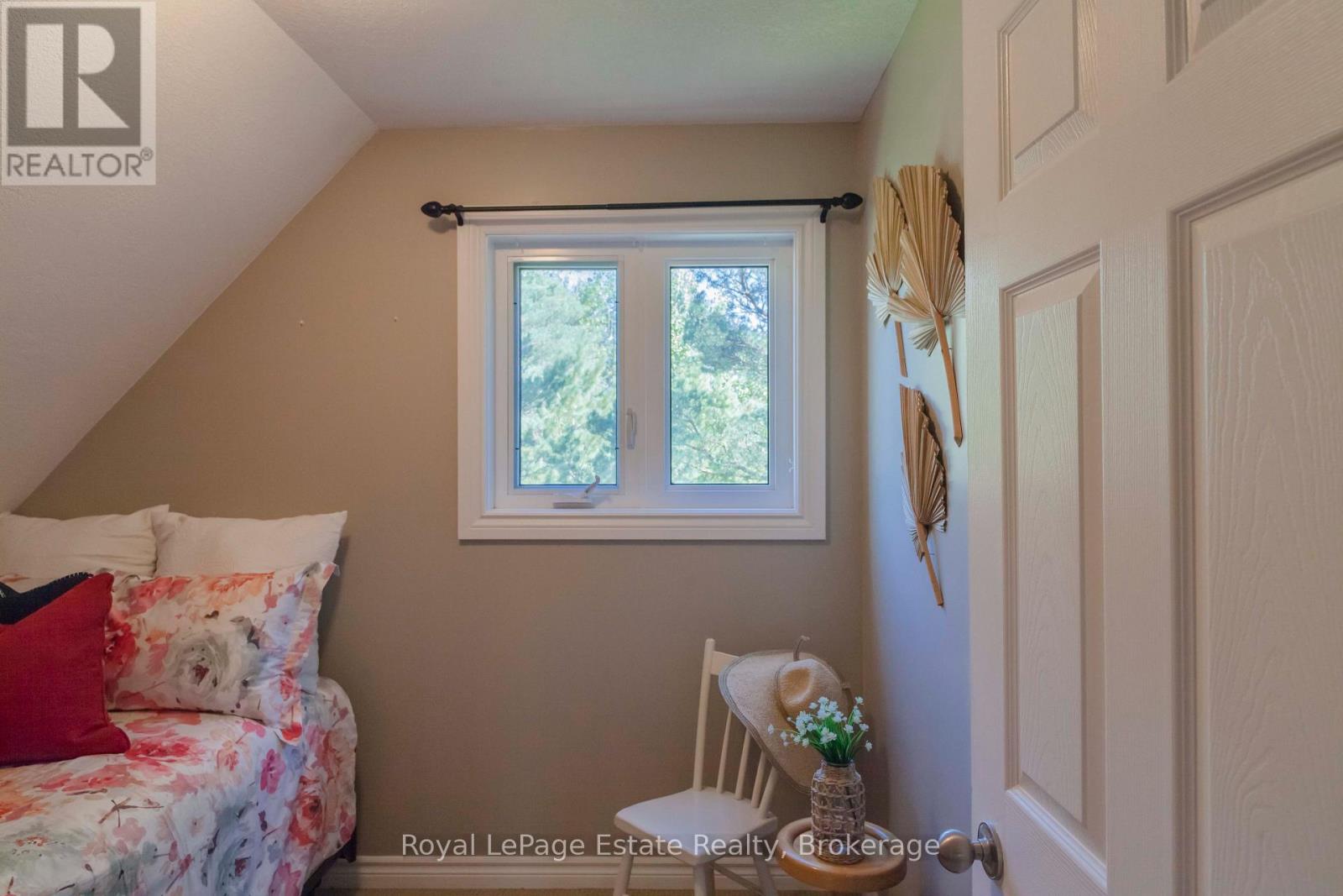 635 Sixth Street N, South Bruce Peninsula, Ontario  N0H 2G0 - Photo 33 - X13776328