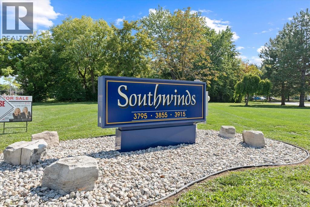 3855 Southwindsor Drive Unit# 702, Windsor, Ontario  N9G 2N2 - Photo 3 - 26022226