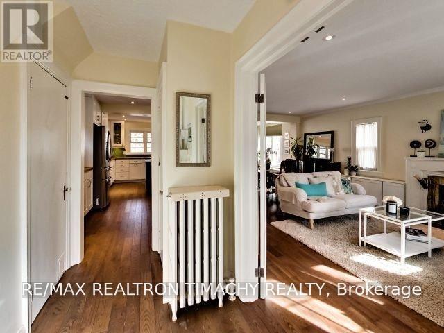 61 Thirty Seventh Street, Toronto, Ontario  M8W 3L7 - Photo 2 - W13776262