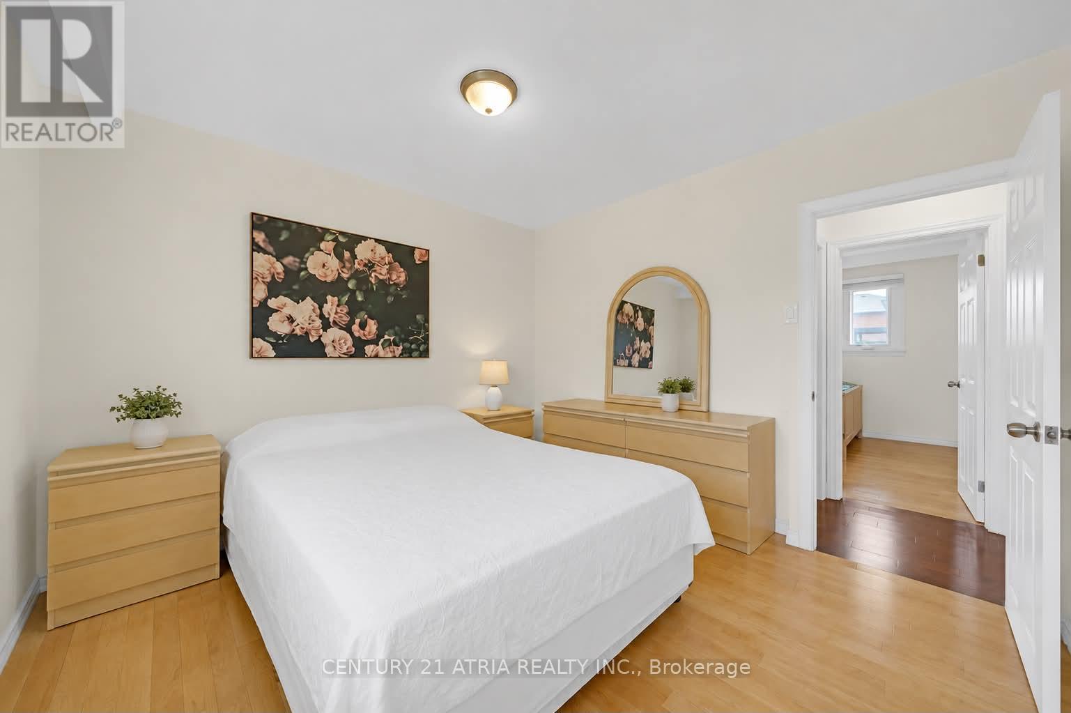 110 Harding Avenue, Toronto, Ontario  M6M 3A6 - Photo 12 - W13776282