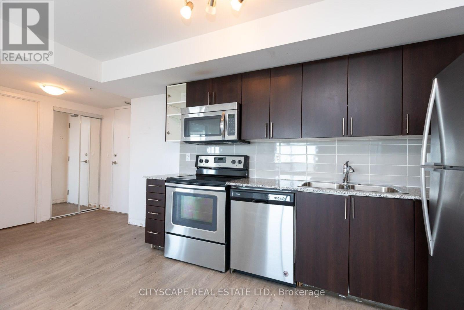 2304 - 1410 Dupont Street, Toronto, Ontario  M6H 2B1 - Photo 1 - W13776288