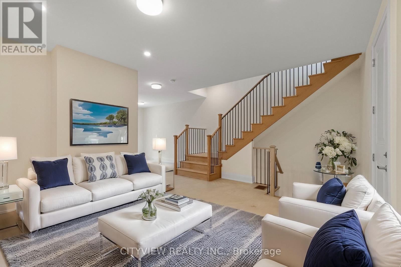 2284 Sovereign Street, Oakville, Ontario  L6L 1L6 - Photo 15 - W13776322