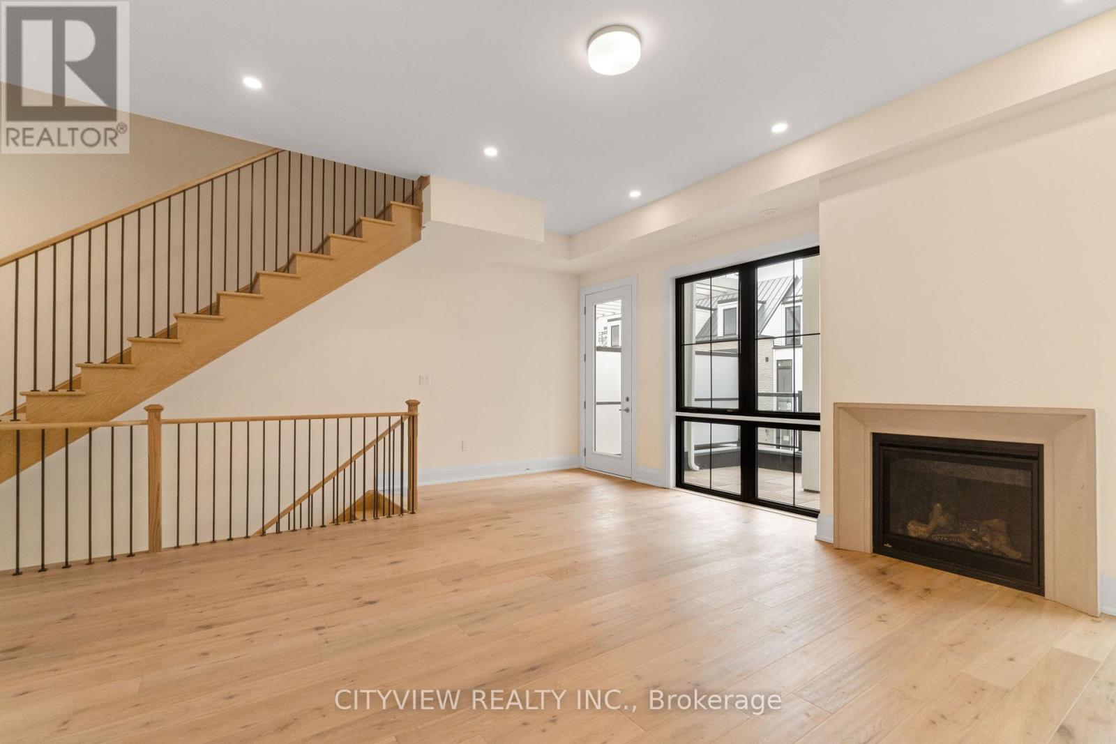 2284 Sovereign Street, Oakville, Ontario  L6L 1L6 - Photo 21 - W13776322
