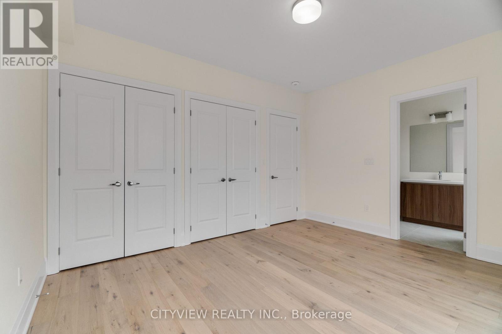 2284 Sovereign Street, Oakville, Ontario  L6L 1L6 - Photo 34 - W13776322