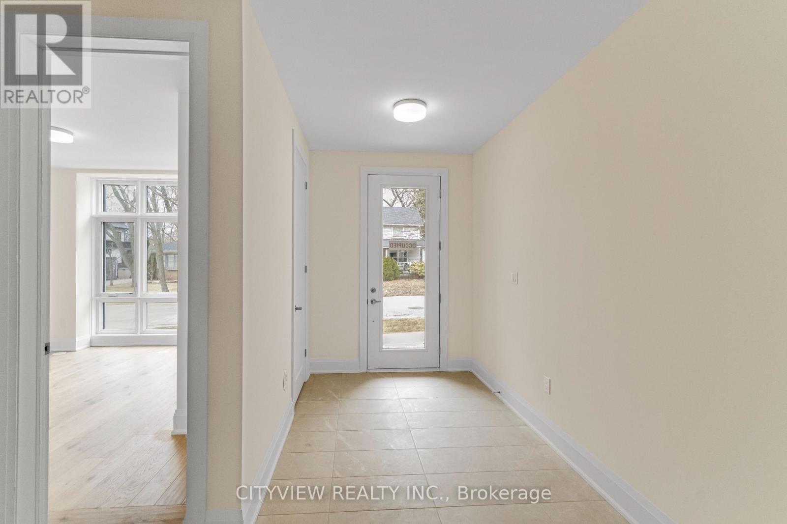 2284 Sovereign Street, Oakville, Ontario  L6L 1L6 - Photo 8 - W13776322