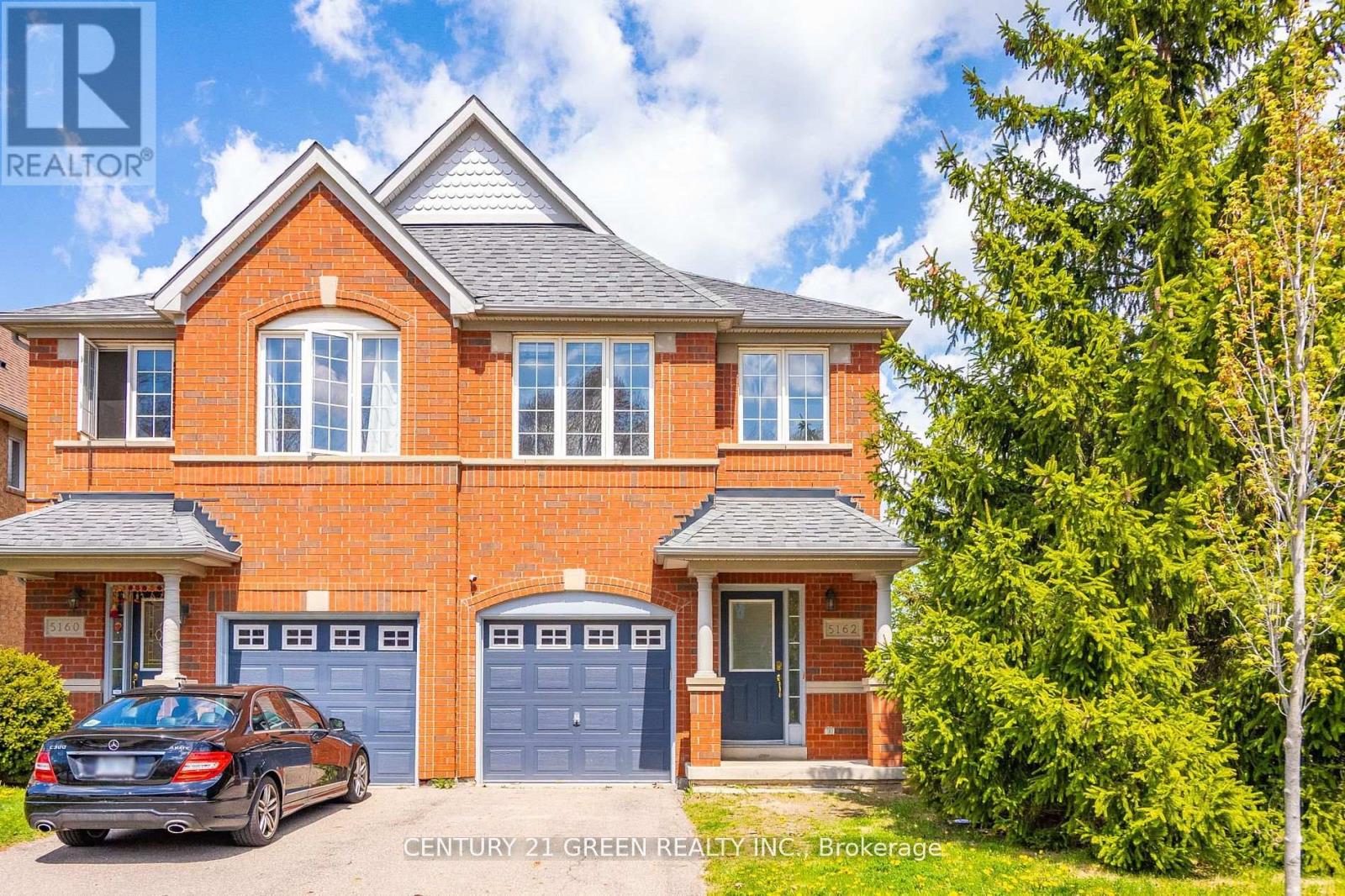 5162 Preservation Circle, Mississauga, Ontario  L5M 7T4 - Photo 3 - W13776324