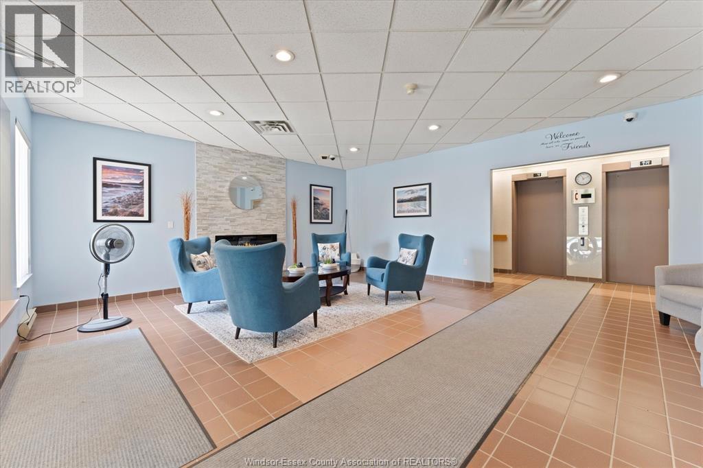 3855 Southwindsor Drive Unit# 702, Windsor, Ontario  N9G 2N2 - Photo 6 - 26022226