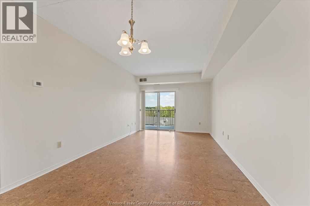 3855 Southwindsor Drive Unit# 702, Windsor, Ontario  N9G 2N2 - Photo 11 - 26022226