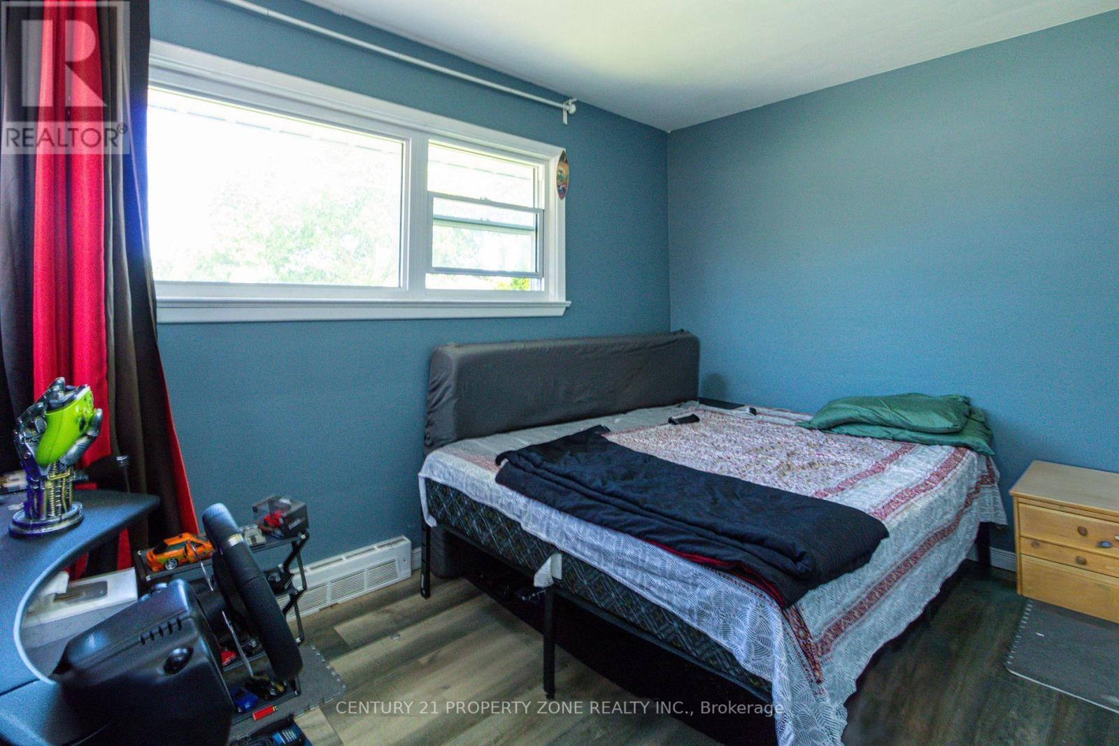 221 Starlight Avenue, London East, Ontario  N5W 4X8 - Photo 13 - X13776258