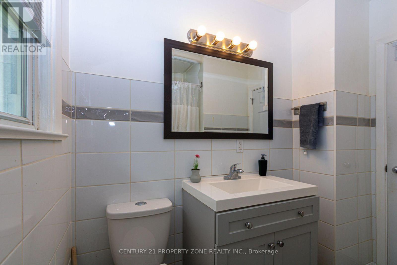 221 Starlight Avenue, London East, Ontario  N5W 4X8 - Photo 19 - X13776258