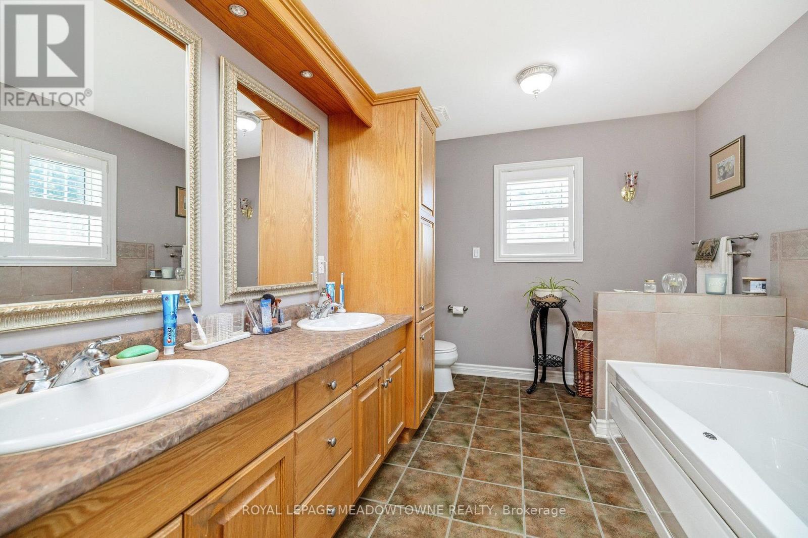 1345 Parkside Avenue, Fort Erie, Ontario  L2A 6L4 - Photo 28 - X13776314