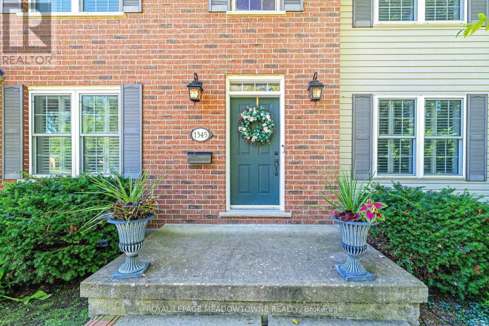 1345 Parkside Avenue, Fort Erie, Ontario  L2A 6L4 - Photo 3 - X13776314