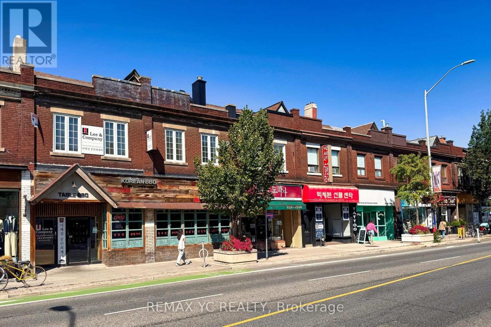2nd Floor - 658 Bloor Street W, Toronto, Ontario  M6G 1K9 - Photo 5 - C13767458