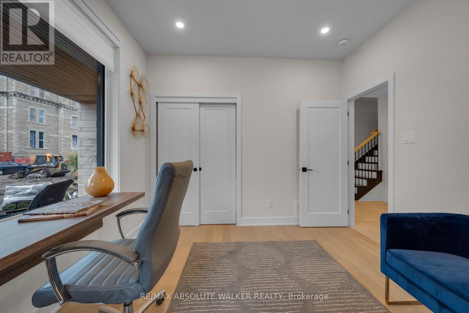22 Oblats Avenue, Ottawa, Ontario  K1S 0E5 - Photo 5 - X13776404