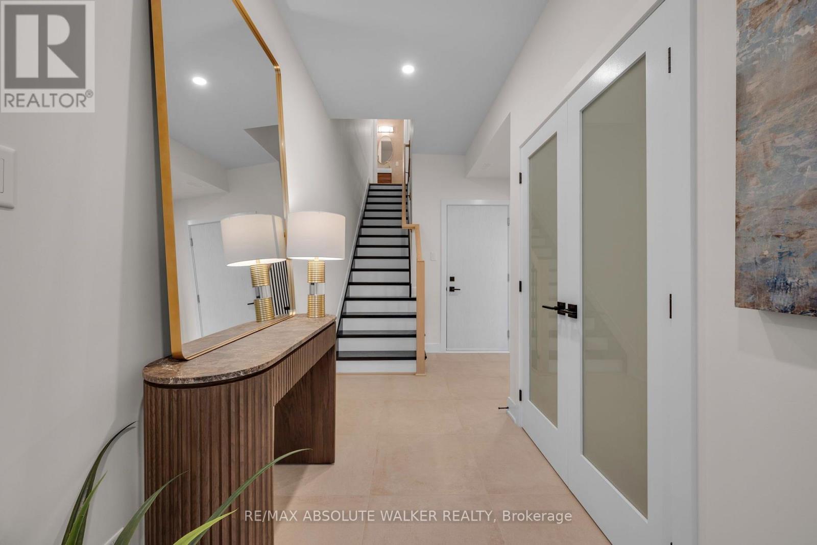 22 Oblats Avenue, Ottawa, Ontario  K1S 0E5 - Photo 8 - X13776404