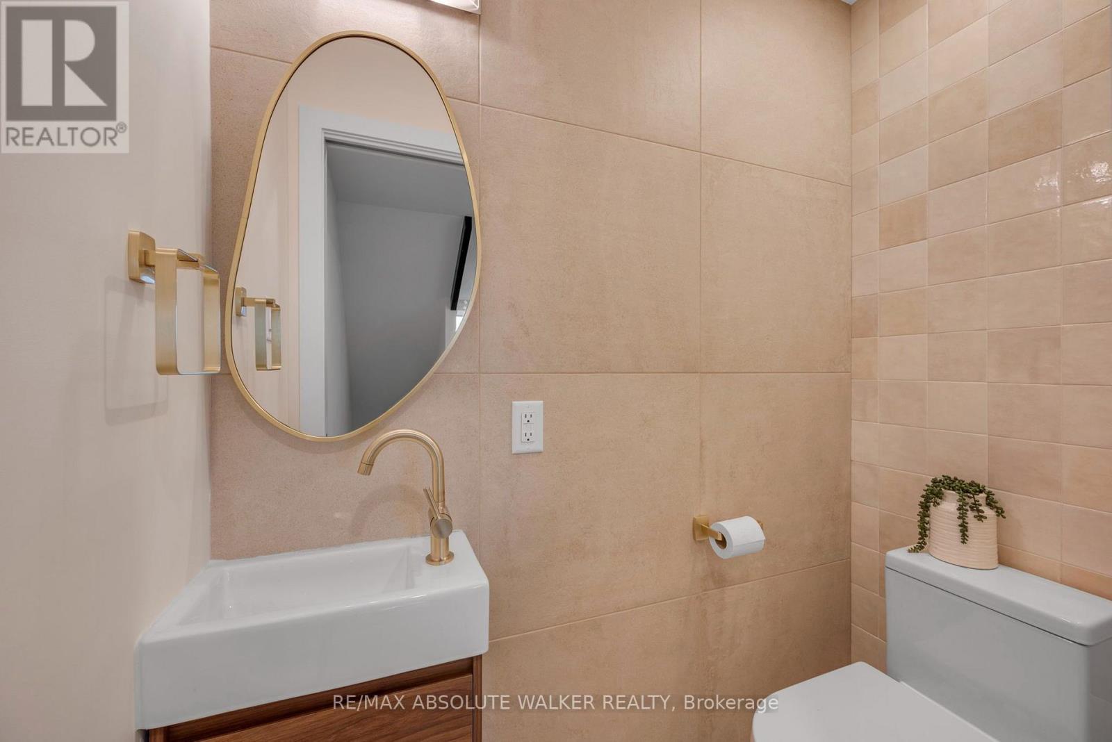 22 Oblats Avenue, Ottawa, Ontario  K1S 0E5 - Photo 9 - X13776404