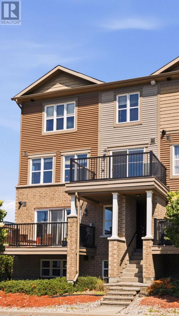528 CLEARBROOK DRIVE, Ottawa, Ontario