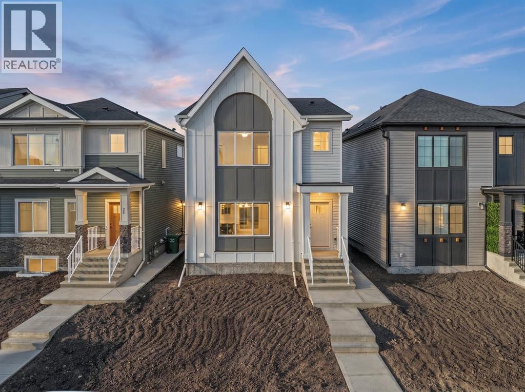 82 Rangeview Path SE, calgary, Alberta