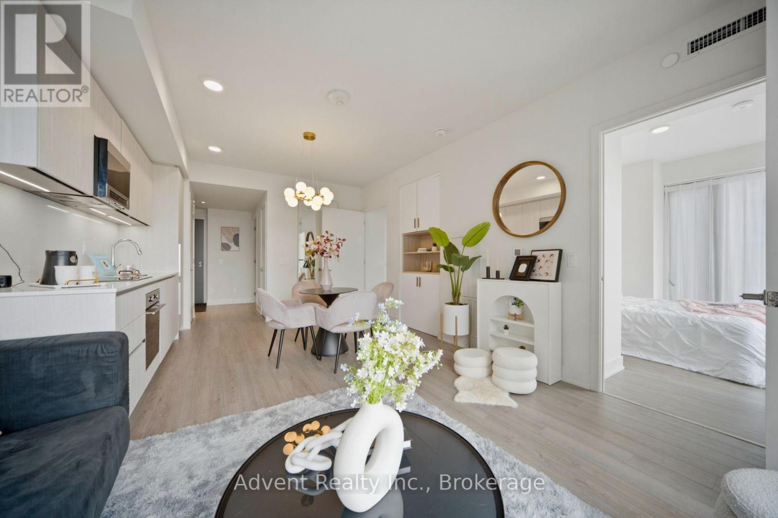 2308 - 8 Cumberland Street, Toronto, Ontario  M4W 0B6 - Photo 8 - C13776426