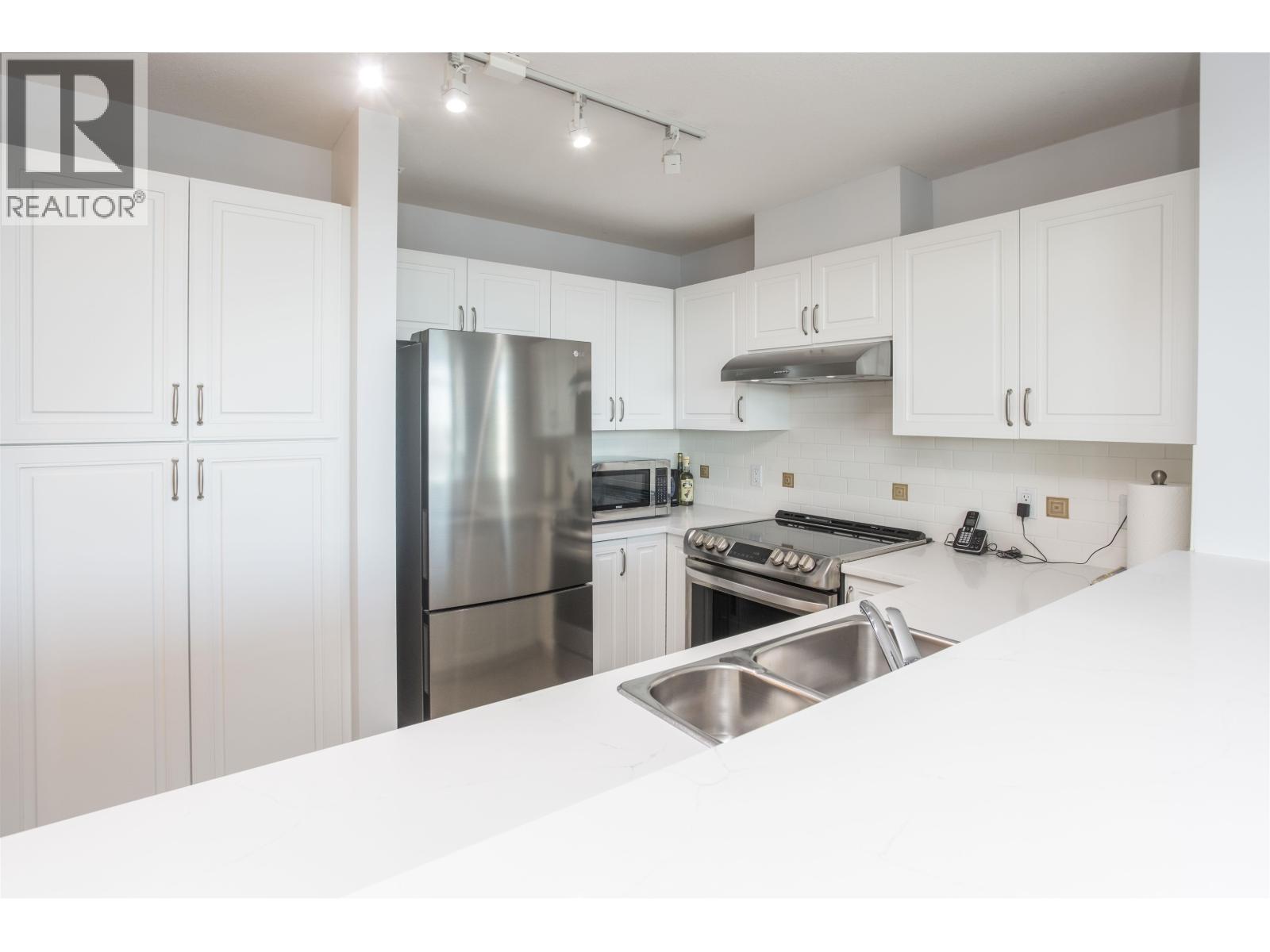 804 2799 Yew Street, Vancouver, British Columbia  V6K 4W2 - Photo 12 - R3080690