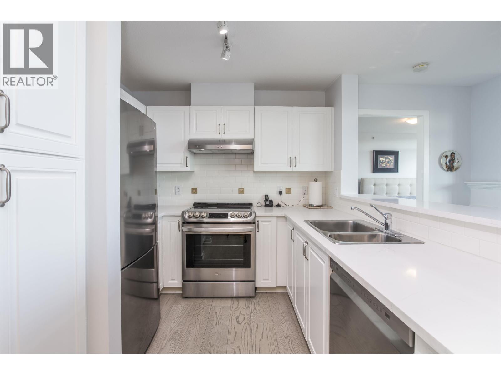 804 2799 Yew Street, Vancouver, British Columbia  V6K 4W2 - Photo 13 - R3080690